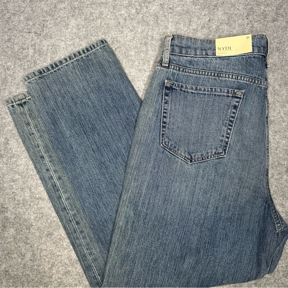 NWT NYDJ Charlotte Relaxed Jeans in Picadilly.  Sz: 31 - Picture 3 of 11